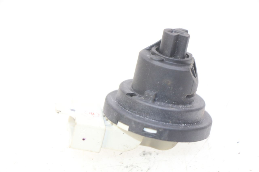 photo de IGNITION SWITCH PIAGGIO LIBERTY IGET 4T 50 (2015 - 2020) - Main view
