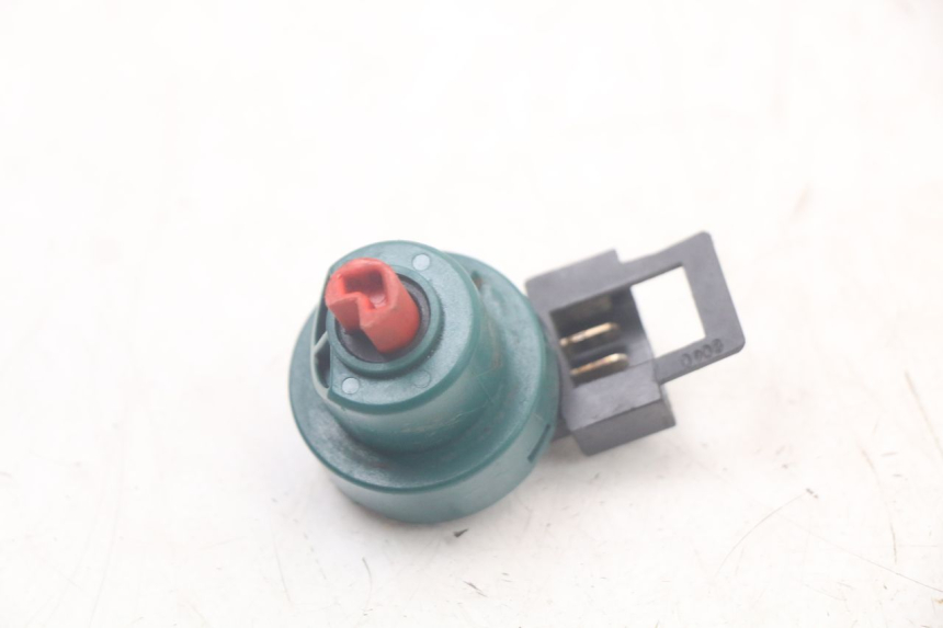 photo de IGNITION SWITCH PIAGGIO LIBERTY 125 (2009 - 2013) - Zoom on usage condition