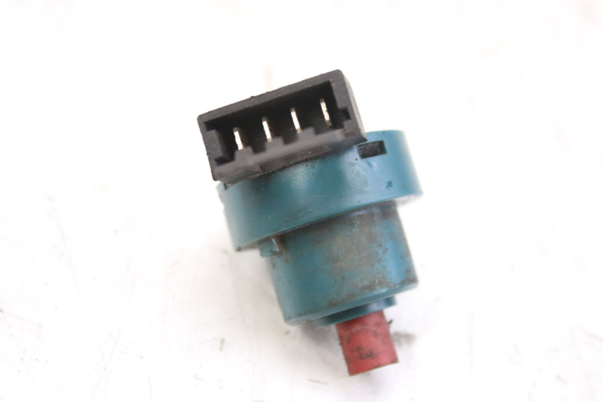 photo de IGNITION SWITCH PIAGGIO NEW TYPHOON 50 (2018 - 2021) - Zoom on usage condition