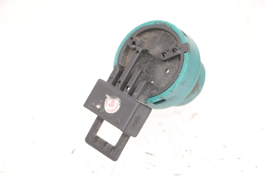 photo de IGNITION SWITCH PIAGGIO NEW TYPHOON 50 (2018 - 2021) - Main view