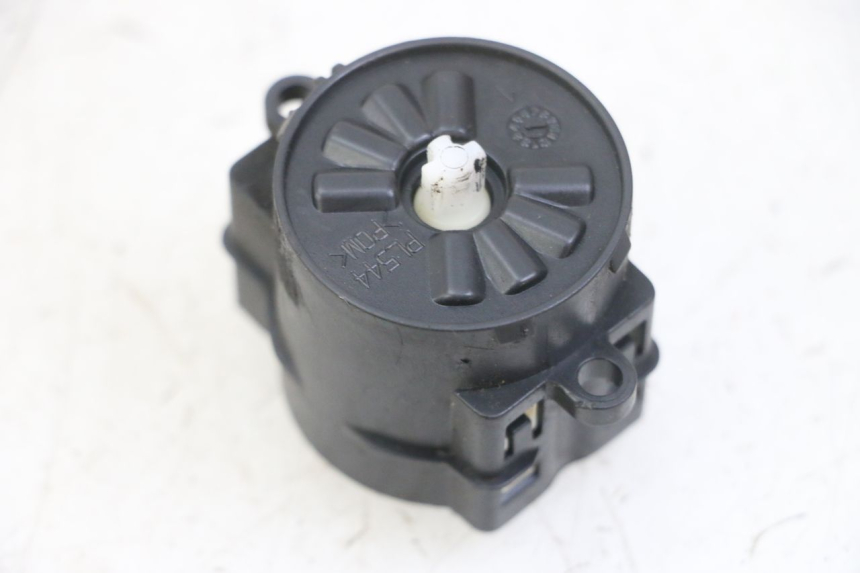 photo de SWITCH GILERA NEXUS 125 (2009 - 2013) - Component detail