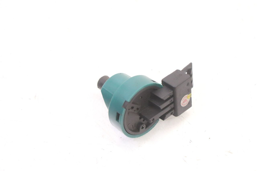 photo de SWITCH PIAGGIO NRG POWER PUREJET 50 (2018 - 2021) - Alternative perspective