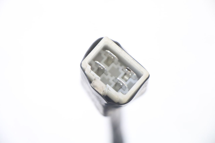 photo de IGNITION SWITCH PEUGEOT KISBEE 4T 50 (2010 - 2017) - Alternative perspective