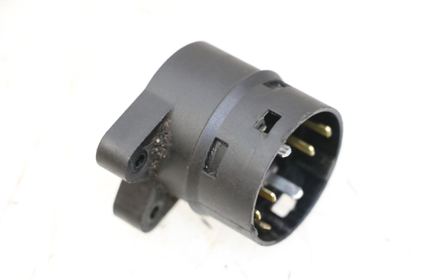 photo de SWITCH PEUGEOT SATELIS COMPRESSOR K15 125 (2006 - 2009) - Zoom on usage condition