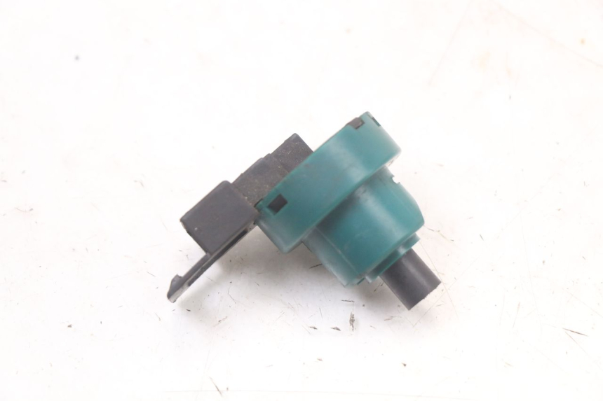 photo de SWITCH PIAGGIO NEW TYPHOON 50 (2010 - 2017) - Zoom on usage condition