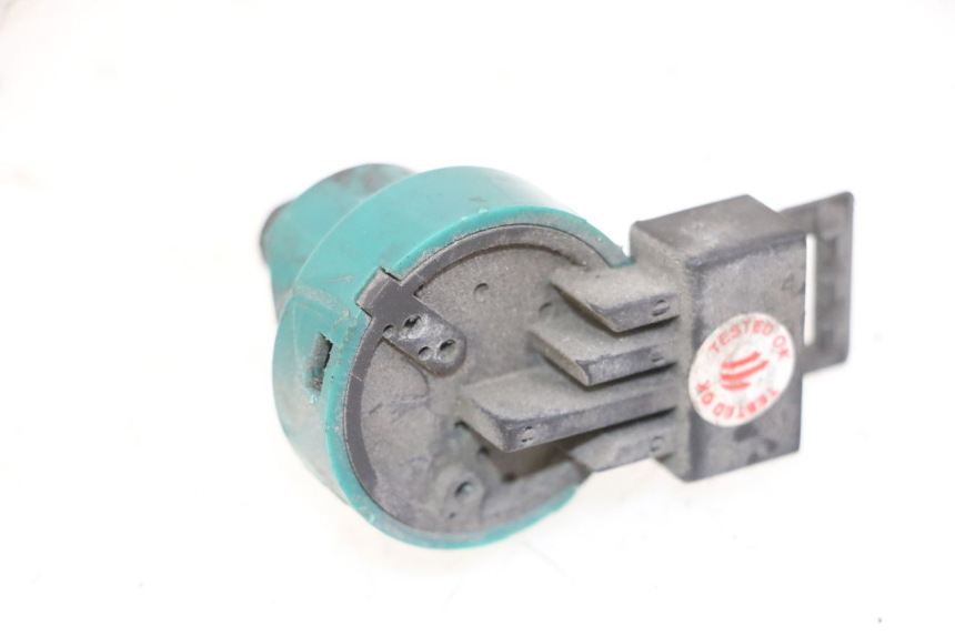 photo de IGNITION SWITCH PIAGGIO VESPA S 2T 50 (2007 - 2014) - Zoom on usage condition