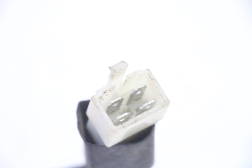 photo de IGNITION SWITCH PEUGEOT SPEEDFIGHT 3 AIR 50 (2009 - 2015) - Alternative perspective