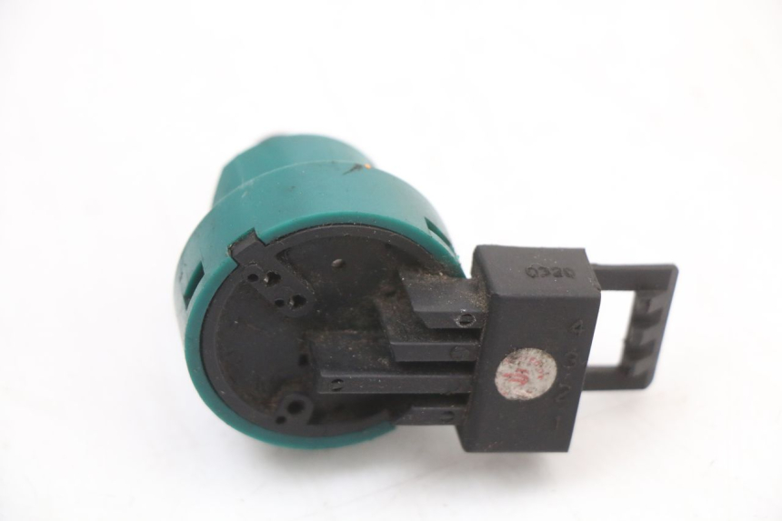 photo de SWITCH APRILIA SR 2T 50 (2018 - 2022) - Alternative perspective