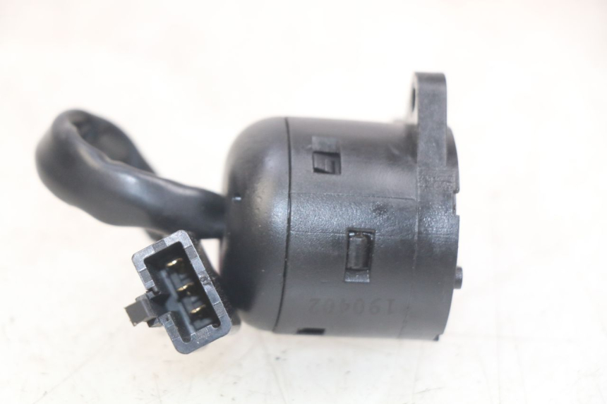 photo de IGNITION SWITCH MBK STUNT NAKED 50 (2004 - 2018) - Zoom on usage condition