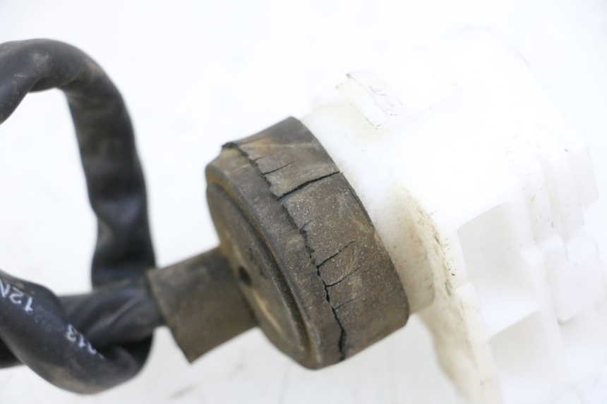 photo de IGNITION SWITCH PEUGEOT TWEET 4T 50 (2014 - 2019) - Zoom on usage condition