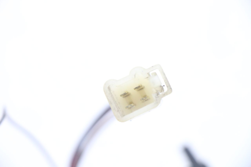 photo de SWITCH YAMAHA WHY 50 (1998 - 2000) - Fixing points details