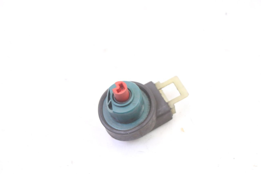 photo de IGNITION SWITCH PIAGGIO X9 EVOLUTION 125 (2003 - 2007) - Zoom on usage condition