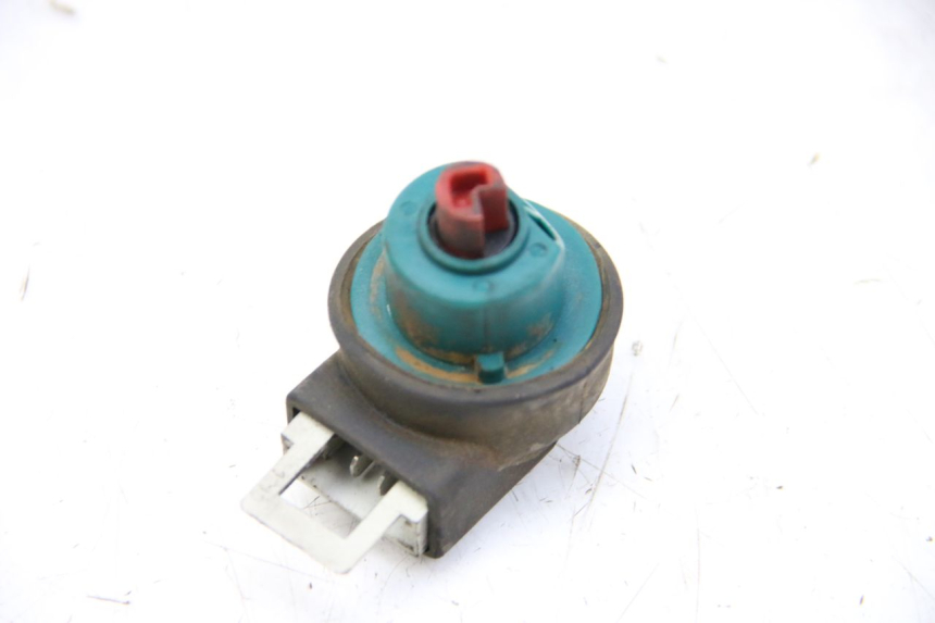 photo de IGNITION SWITCH PIAGGIO XEVO - X EVO 125 (2007 - 2017) - Alternative perspective