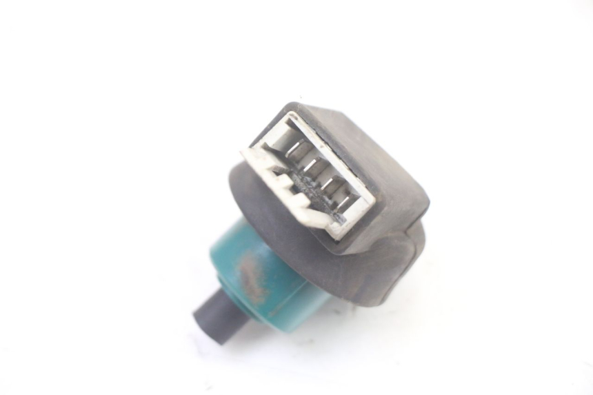 photo de IGNITION SWITCH PIAGGIO XEVO - X EVO 125 (2007 - 2017) - Alternative perspective