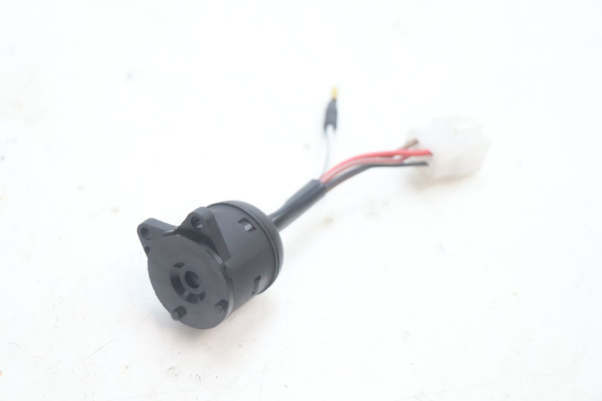 photo de IGNITION SWITCH YAMAHA YP MAJESTY 125 (2007 - 2010) - Main view