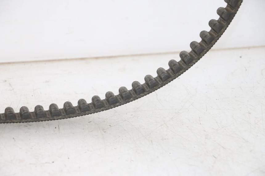 photo de DRIVE BELT HARLEY DAVIDSON SPORTSTER XL CUSTOM 1200 (2003 - 2004) - Surface and material condition