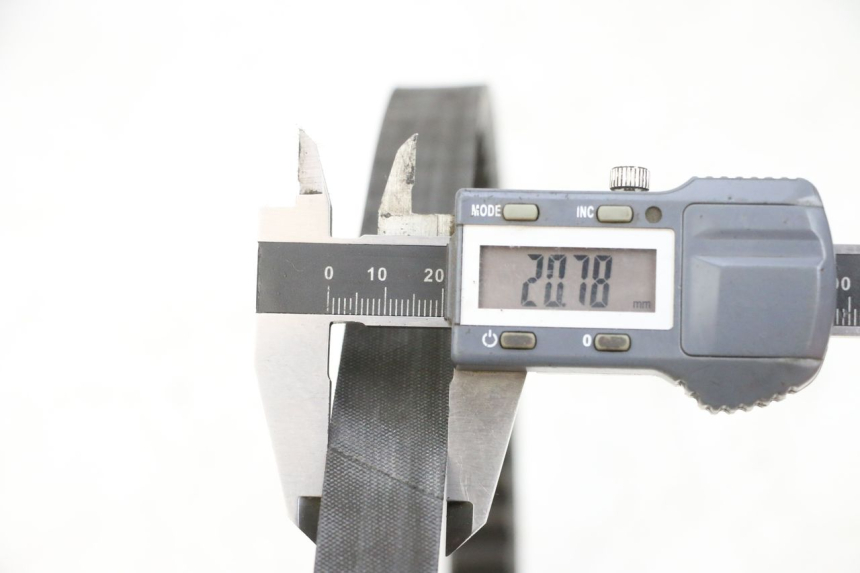 photo de BELT PIAGGIO X8 125 (2004 - 2007) - Component detail