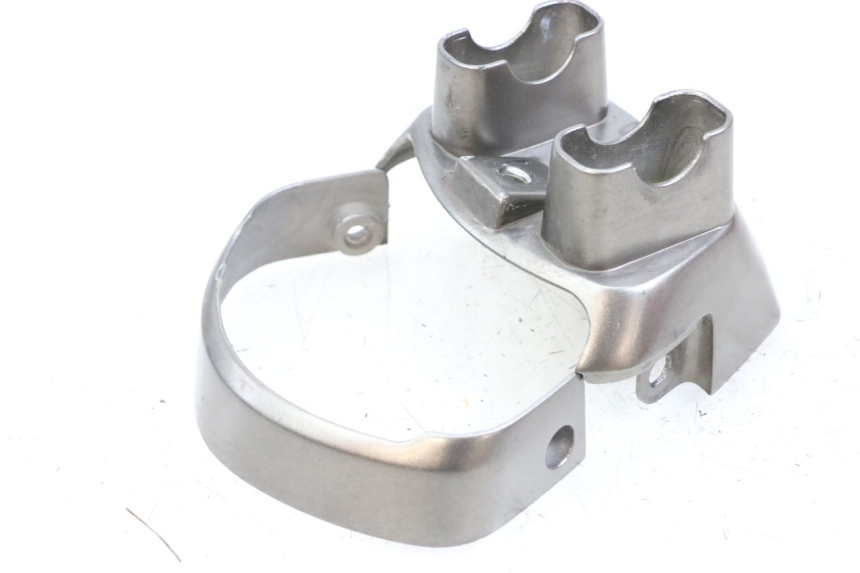 photo de Handlebar cover KYMCO AGILITY RS 4T 50 (2009 - 2013) - Zoom on usage condition