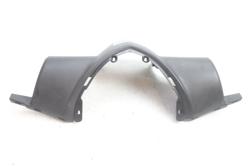 photo de REAR HANDLEBAR COVER KYMCO AGILITY 16+ 4T 50 (2018 - 2023) - Zoom on usage condition