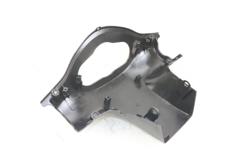 photo de REAR HANDLEBAR COVER KYMCO AGILITY 4T 50 (2018 - 2022) - Zoom on usage condition