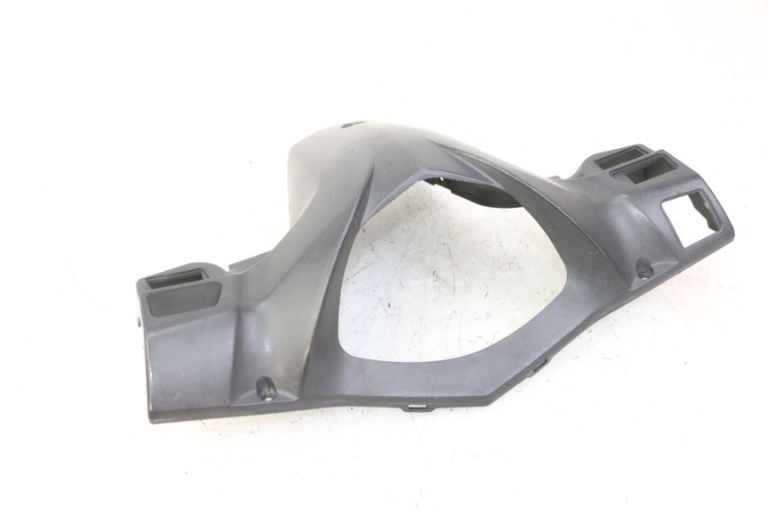 photo de REAR HANDLEBAR COVER TNT MOTOR BOSTON 4T 50 (2018 - 2025) - Zoom on usage condition