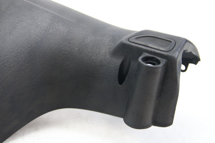 photo de REAR HANDLEBAR COVER DERBI BOULEVARD 50 (2009 - 2006) - Markings and original references