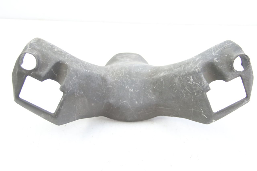 photo de REAR HANDLEBAR COVER SUZUKI BURGMAN 125 (2007 - 2014) - Component detail