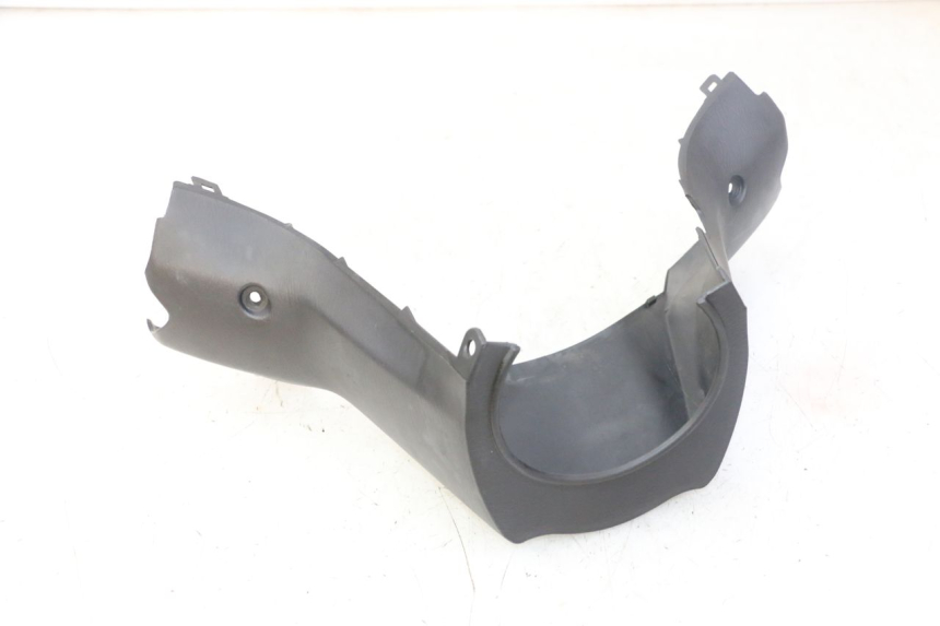 photo de REAR HANDLEBAR COVER SUZUKI BURGMAN 125 (2007 - 2014) - Alternative perspective