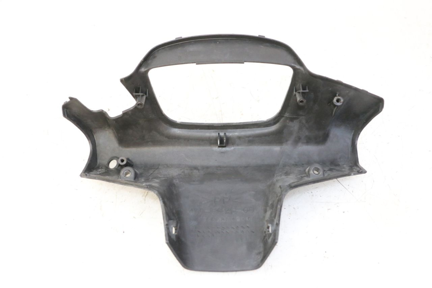 photo de HANDLE BAR REAR PANEL YAMAHA BW'S 100 (1999 - 2002) - Alternative perspective