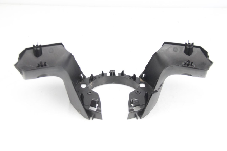 photo de REAR HANDLEBAR COVER PEUGEOT CITYSTAR 50 (2013 - 2017) - Main view