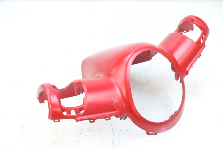 photo de HANDLE BAR REAR PANEL PEUGEOT DJANGO 4T 50 (2014 - 2019) - High-resolution close-up