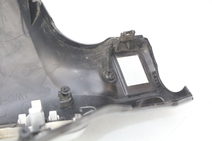 photo de REAR HANDLEBAR COVER YAMAHA D'ELIGHT DELIGHT 115 (2013 - 2017) - Zoom on usage condition