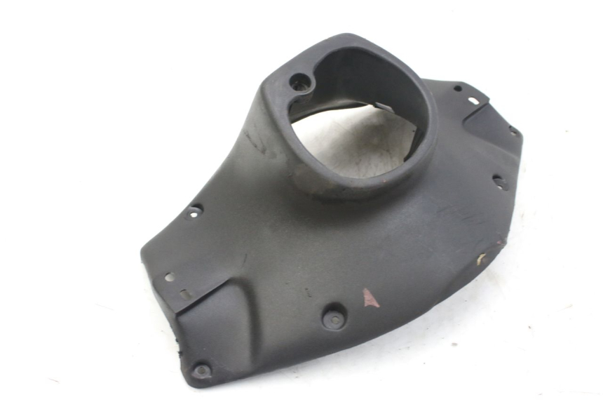 photo de REAR HANDLEBAR COVER KEEWAY F-ACT FACT 50 (2006 - 2011) - Zoom on usage condition