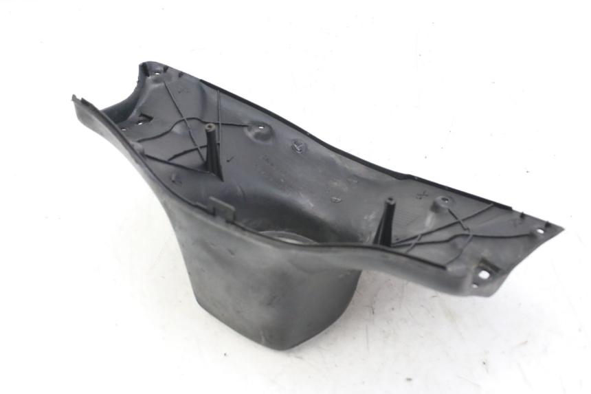 photo de REAR HANDLEBAR COVER KEEWAY F-ACT FACT 50 (2006 - 2011) - Fixing points details