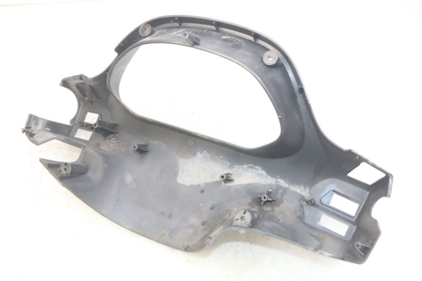 photo de REAR HANDLEBAR COVER HONDA FES PANTHEON 2T 125 (1998 - 2002) - Alternative perspective