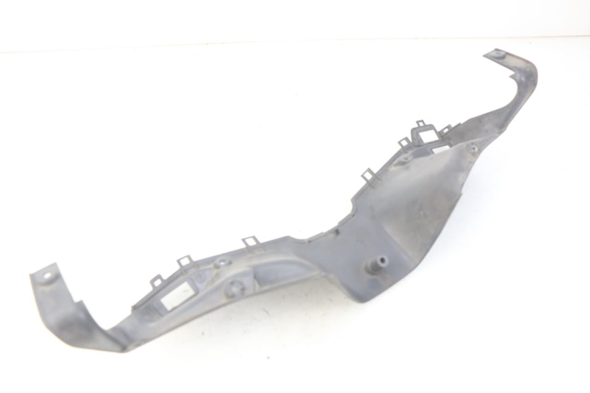 photo de REAR HANDLEBAR COVER HONDA FES PANTHEON 125 (2003 - 2007) - Alternative perspective