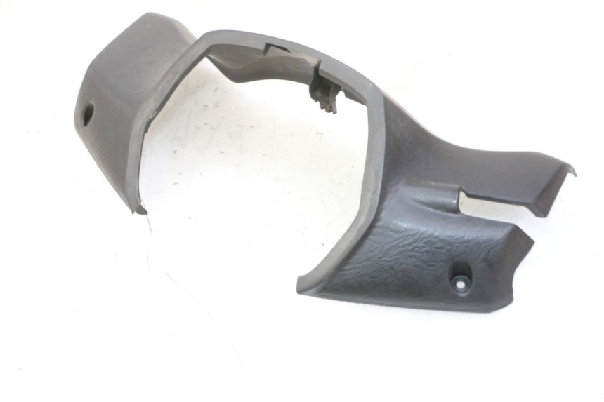 photo de REAR HANDLEBAR COVER HONDA FES S-WING SWING ABS 125 (2007 - 2015) - Zoom on usage condition