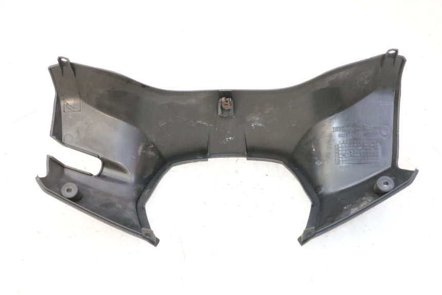 photo de REAR HANDLEBAR COVER HONDA FES S-WING SWING ABS 125 (2007 - 2015) - Component detail
