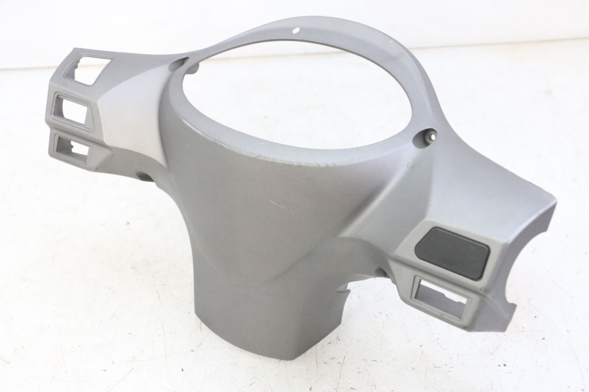 photo de REAR HANDLEBAR COVER SYM FIDDLE 3 III 125 (2014 - 2020) - Main view