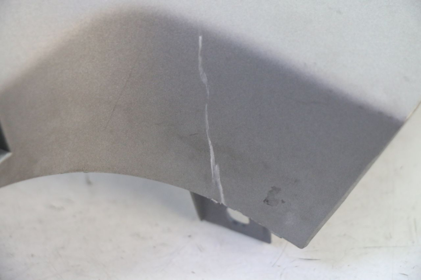 photo de REAR HANDLEBAR COVER SYM FIDDLE 3 III 125 (2014 - 2020) - Alternative perspective