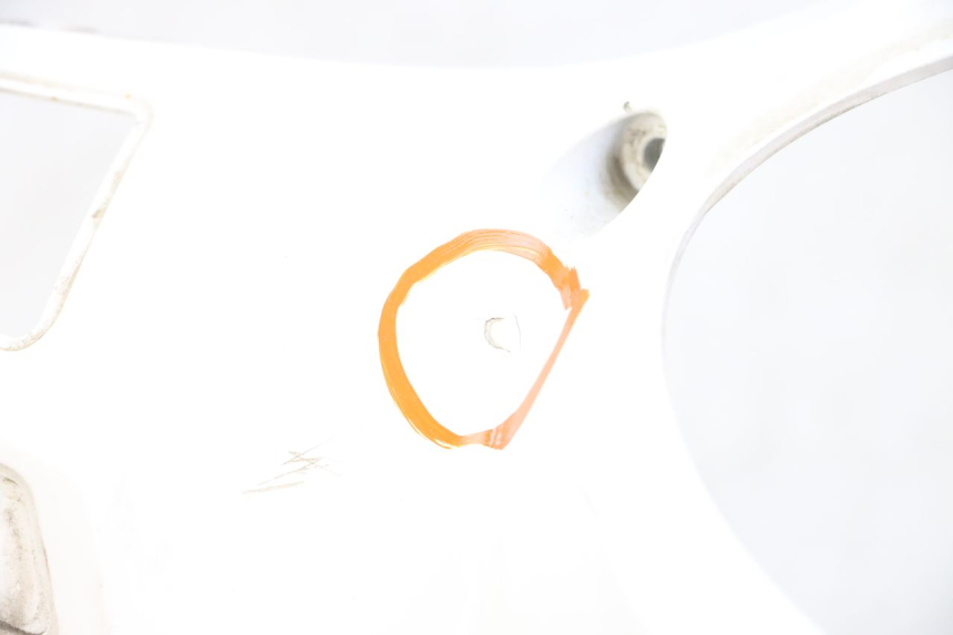 photo de HANDLE BAR REAR PANEL SYM FIDDLE 3 III 50 (2014 - 2020) - Surface and material condition