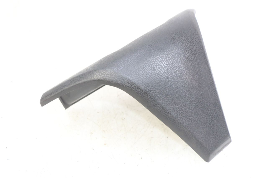 photo de REAR HANDLEBAR COVER HONDA FJS SILVERWING SILVER WING 400 (2009 - 2016) - Technical close-up