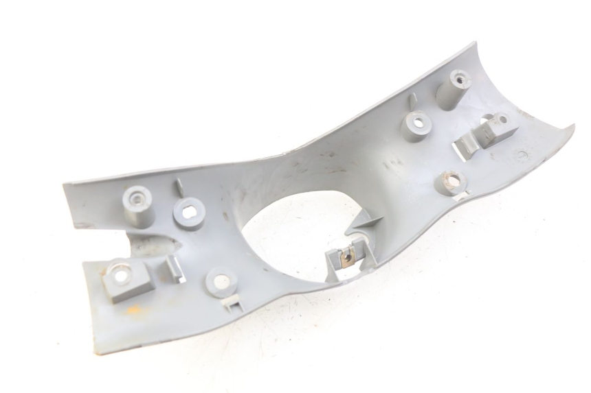 photo de REAR HANDLEBAR COVER MBK FLIPPER 50 (2004 - 2012) - Zoom on usage condition