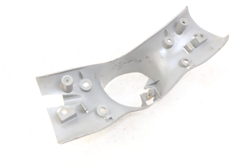 photo de REAR HANDLEBAR COVER MBK FLIPPER 50 (2004 - 2012) - Technical close-up