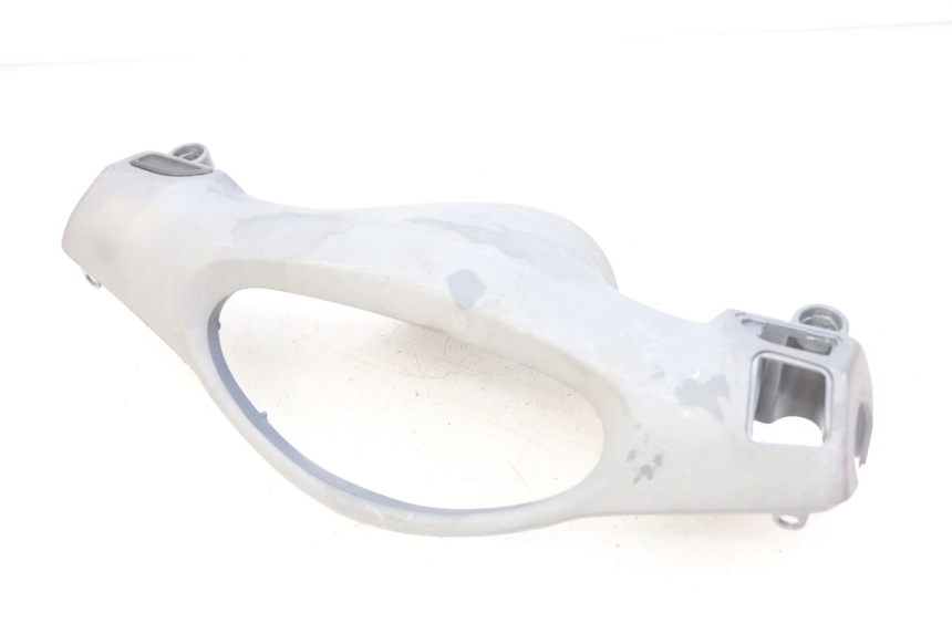 photo de REAR HANDLEBAR COVER PIAGGIO FLY 100 (2006 - 2010) - Surface and material condition