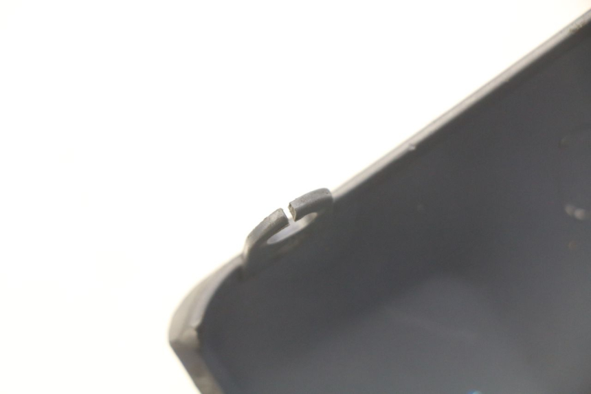 photo de REAR HANDLEBAR COVER PIAGGIO FLY 100 (2006 - 2010) - Component detail