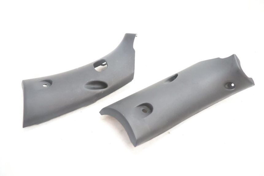 photo de HANDLE BAR REAR PANEL KYMCO GRAND DINK 125 (2008 - 2014) - Alternative perspective