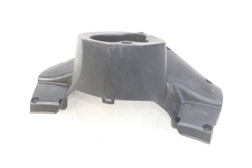 photo de REAR HANDLEBAR COVER TNT MOTOR GRIDO 2T 50 (2010 - 2019) - Zoom on usage condition
