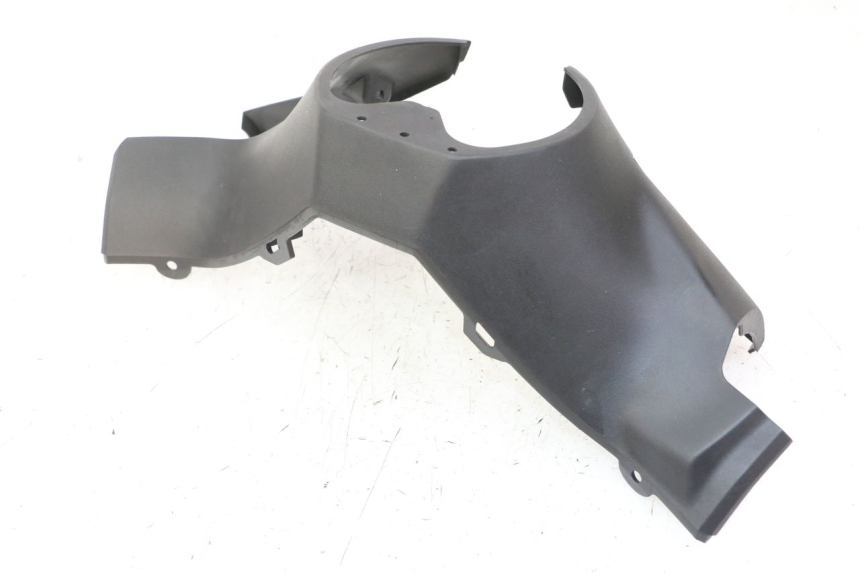 photo de HANDLE BAR REAR PANEL HONDA FORZA 125 (2021 - 2025) - Zoom on usage condition