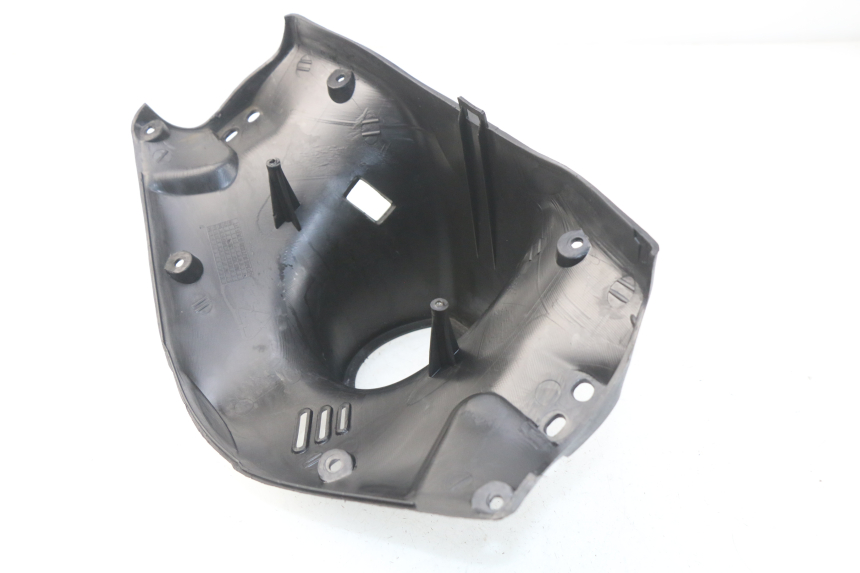 photo de REAR HANDLEBAR COVER KEEWAY HURRICANE 50 (2006 - 2019) - Component detail